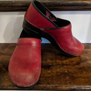 Red Danskos size 40